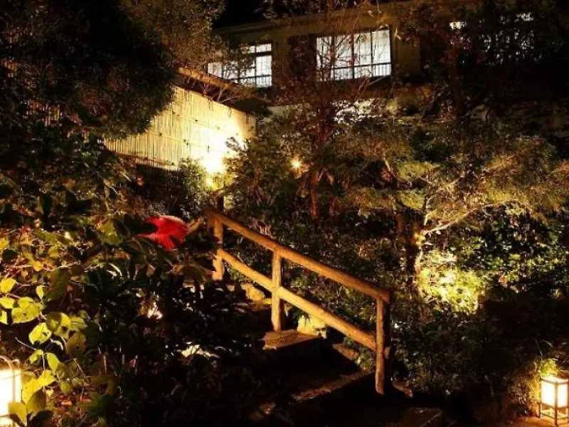 Hotel Tsuki No Koigokoro Hakone