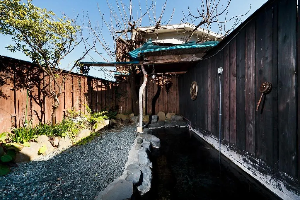 Hotel Tsuki No Koigokoro Hakone