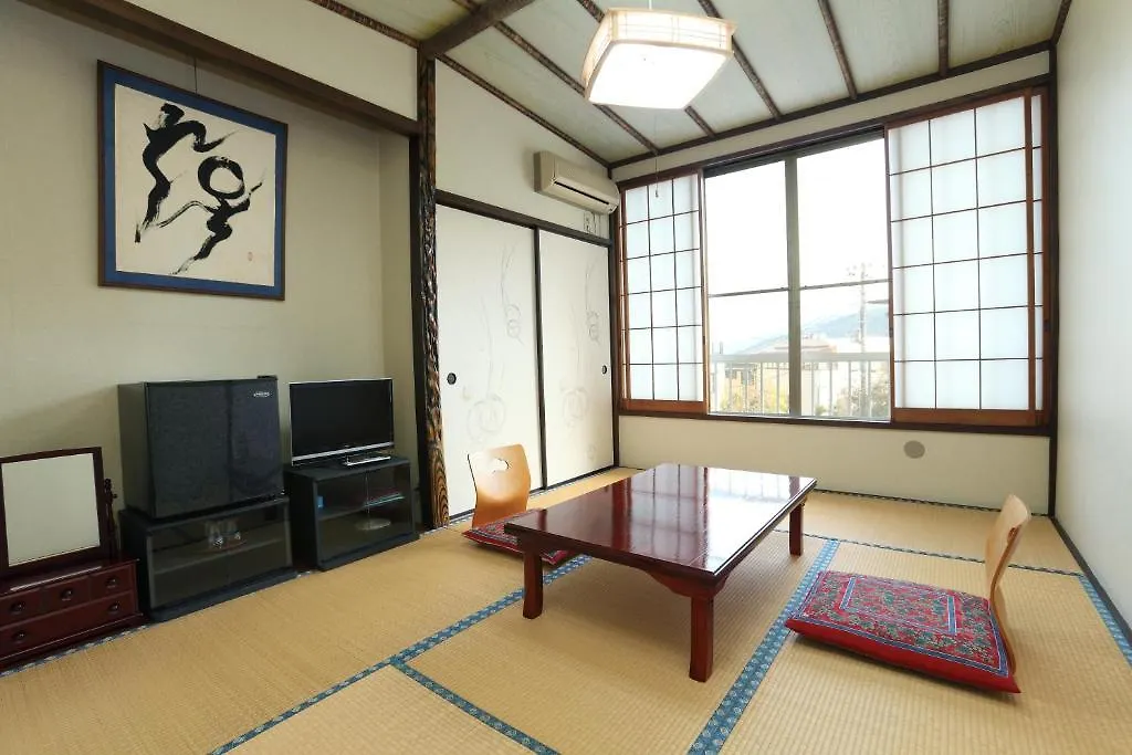 Hotel Tsuki No Koigokoro Hakone